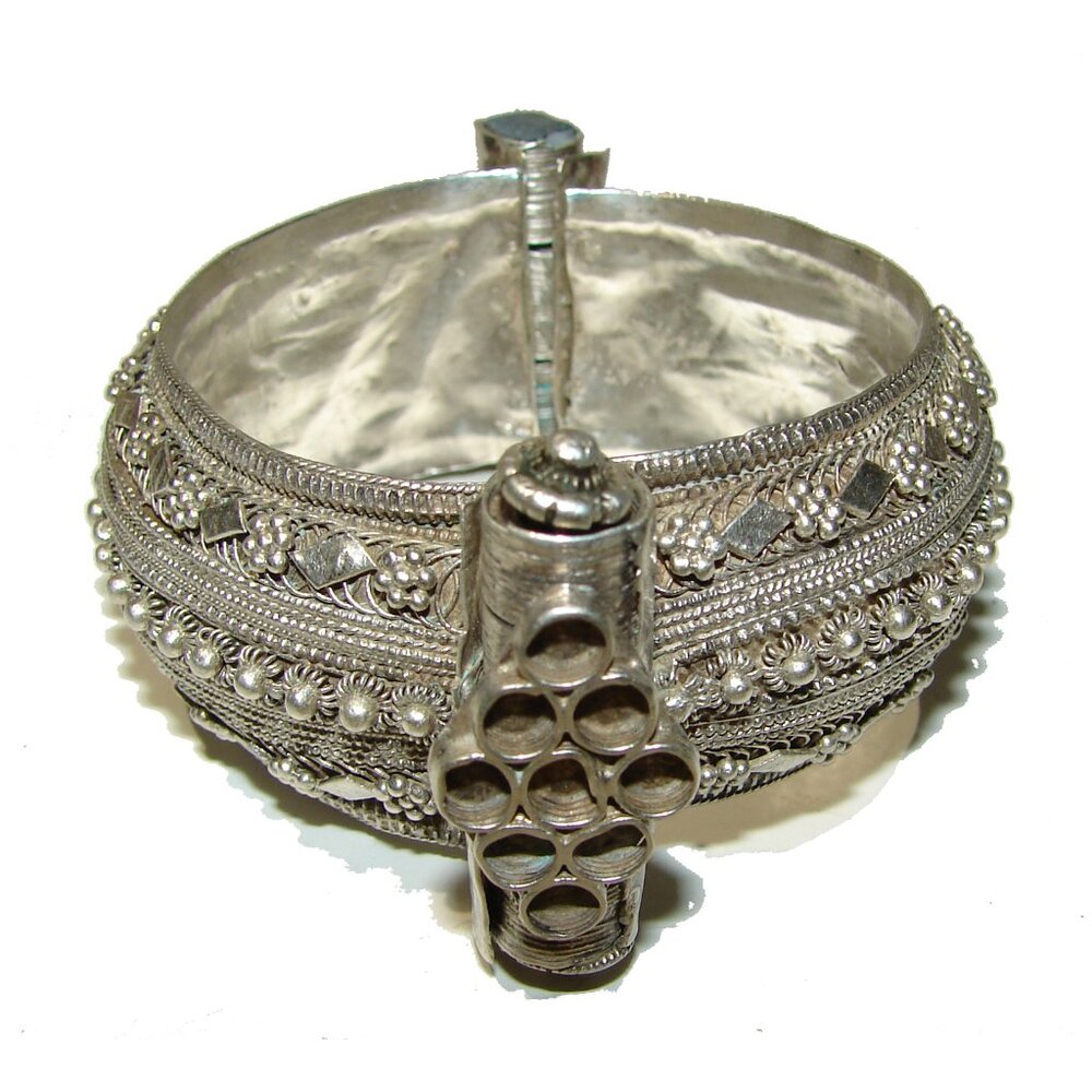 Antique Yemen Silver Bangle Bracelet Tribal Ethnic Cuff Filigree Boho Jewelry